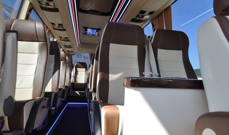 France: Coaches charter in Nouvelle-Aquitaine in Nouvelle-Aquitaine and La Rochelle
